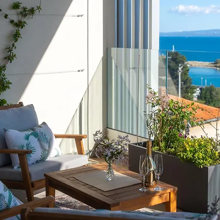 Hektor With Sea View Terrace And Garage * Split