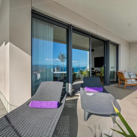 Апартаменты Hektor With Sea View Terrace And Garage *